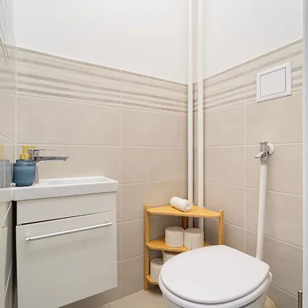 Breathtaking Panorama View 3br Balcony