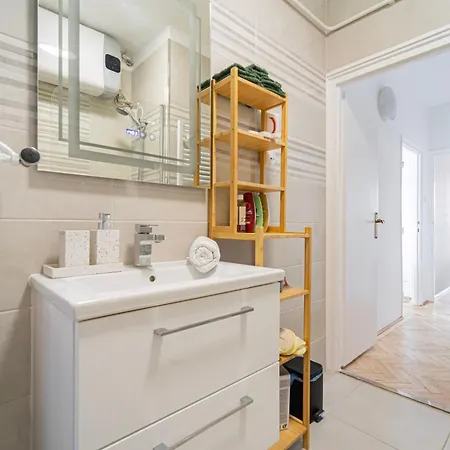 Breathtaking Panorama View 3br Balcony *