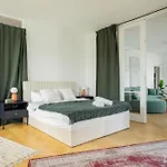Breathtaking Panorama View 3br Balcony